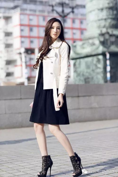 明星旅行糗事一籮筐 總有一個(gè)萌到你！