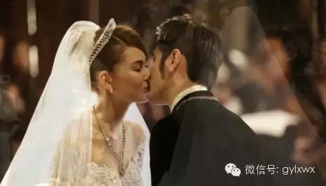 明星旅行糗事一籮筐 總有一個(gè)萌到你！