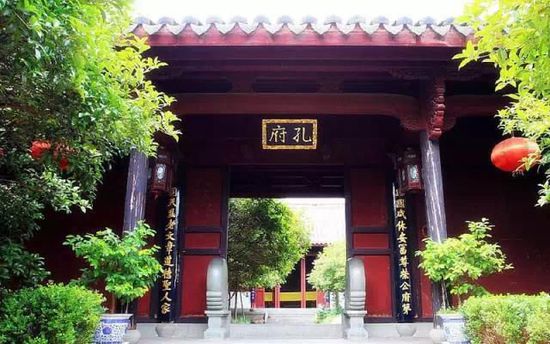 門(mén)票那么貴 沒(méi)法玩耍了！