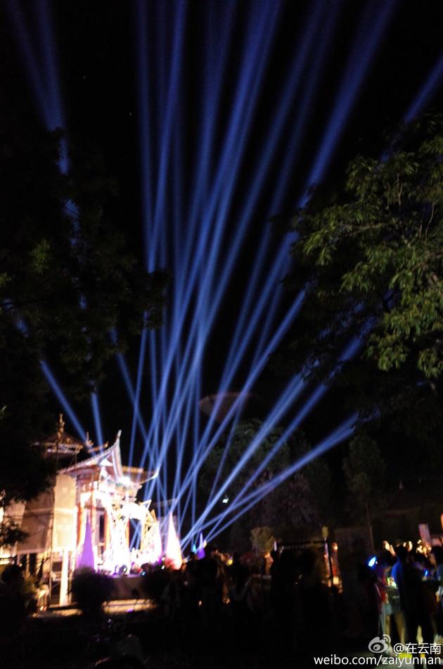 李亞鵬所辦藝術(shù)活動驚擾群鳥