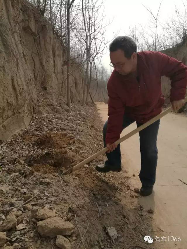 這大叔干起活也是很6呀！