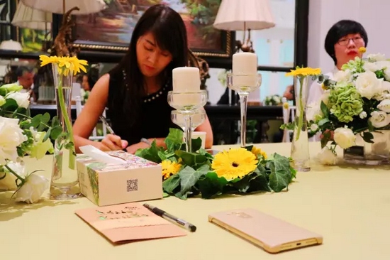 各位“小綠人”也把自己企業(yè)的問題通過卡片的形式，向劉東曉博士請(qǐng)教。