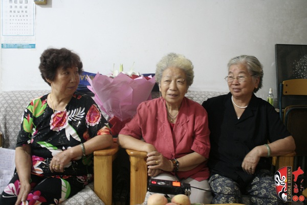 越調(diào)名老藝人雷桂花、劉巧蓮、劉玉蘭回首往事