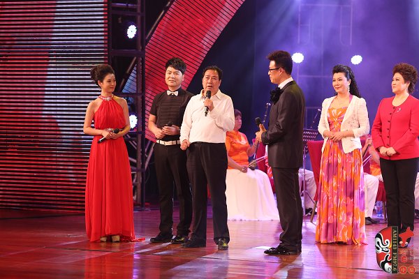 采訪中國(guó)劇協(xié)副主席、河南省劇協(xié)主席、河南省豫劇院院長(zhǎng)李樹(shù)建