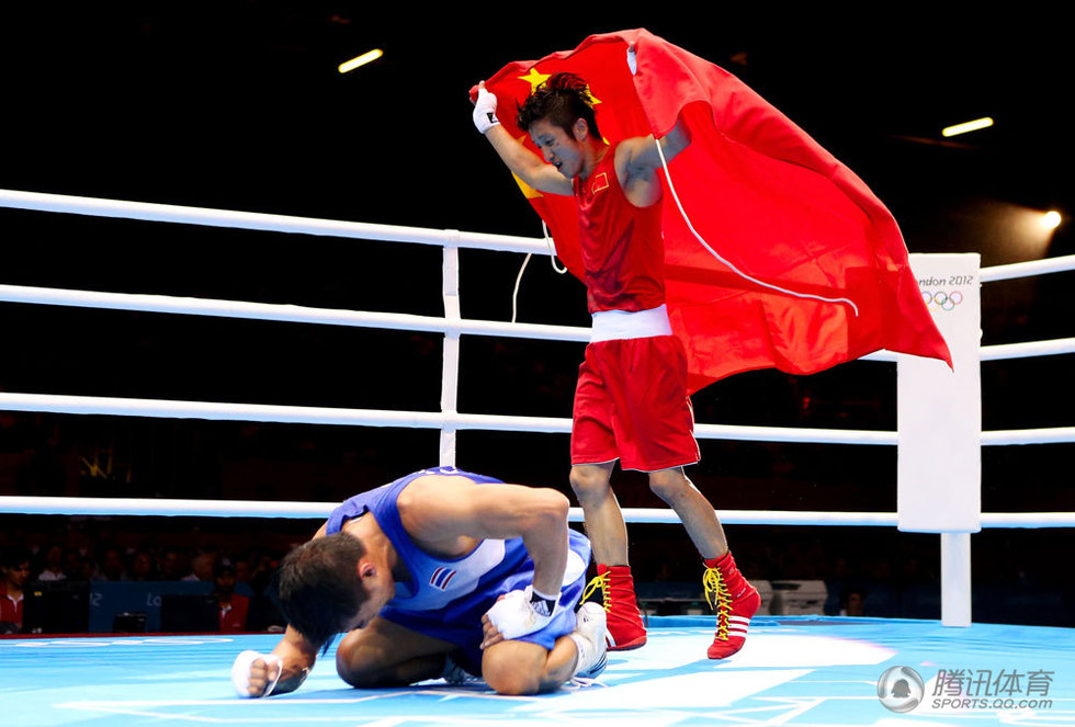 拳擊男子49公斤級(jí)決賽 鄒市明摘第38金 拳擊男子49公斤級(jí)決賽 鄒市明摘第38金