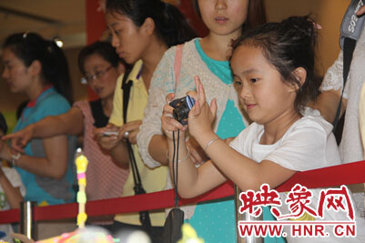 來一個近景吧，我的攝影可不是白學的