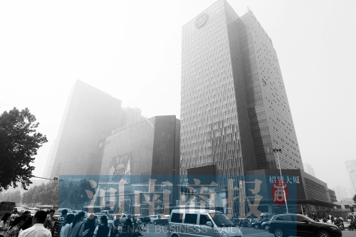 昔日關(guān)虎屯所在地，如今成鄭州最繁華地段之一 記者 鄧萬里/攝