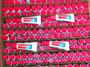 高露潔小牙膏。資料圖