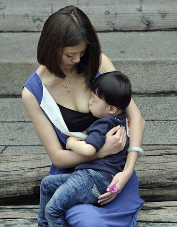 知道才能“喂胖”它 告訴你女性乳房都愛吃啥？