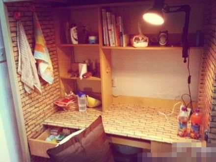 西南民族大學的“文藝范兒”男生寢室