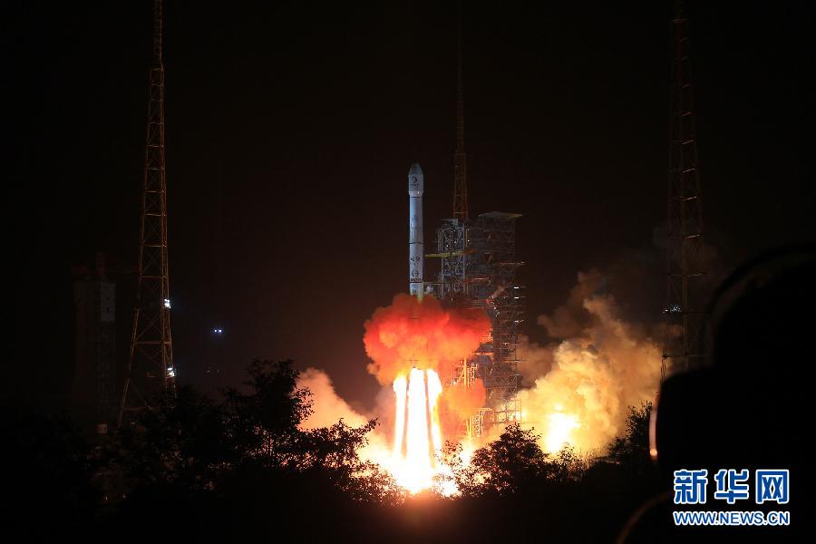 嫦娥三號(hào)發(fā)射成功