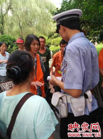 令人憤怒的是，這名老太太竟然報警說“她被環(huán)衛(wèi)工打了”