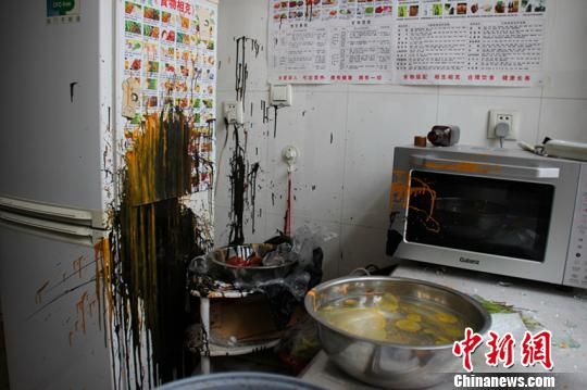 河北聽證會代表遭連續(xù)報復已不敢回家居住(圖)