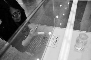 一個月前，昆明市博物館開展了一次煉油和石化科普展覽，就市民們非常關(guān)心的中石油云南煉油項(xiàng)目進(jìn)行科普和解讀，市民對PX尤為感興趣。