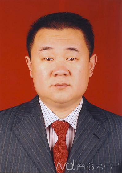 慶安副縣長(zhǎng)被曝學(xué)歷造假、妻子吃空餉 紀(jì)委介入