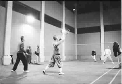 杭州靈隱寺僧侶羽毛球隊受關注 稱打球亦修行