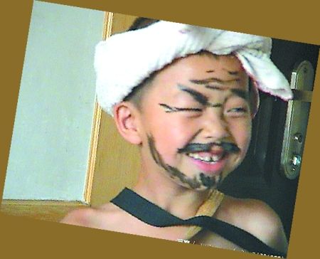 老鄉(xiāng)見(jiàn)老鄉(xiāng)，甭提多開(kāi)心