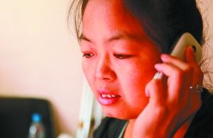 每次給家人打電話，史女士都會(huì)很難過。