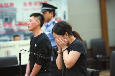 母親因嫌吵殺幼子受審痛哭 丈夫諒解妻子求輕判 母親因嫌吵殺幼子受審痛哭 丈夫諒解妻子求輕判