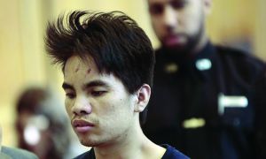 一位名叫陳明東（音）的中國(guó)移民在美國(guó)紐約謀殺5名親戚，罪名成立，被判處至少125年監(jiān)禁。