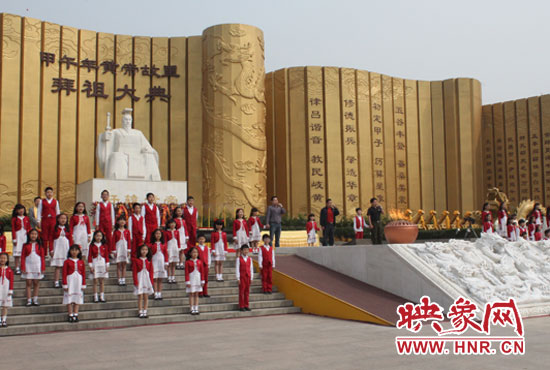 彩排現(xiàn)場(chǎng)。