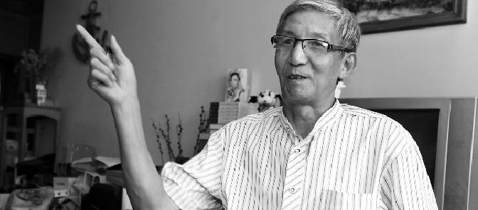 著名作家、省作協(xié)主席李佩甫憑借長(zhǎng)篇小說(shuō)《生命冊(cè)》榮獲第九屆茅盾文學(xué)獎(jiǎng)。