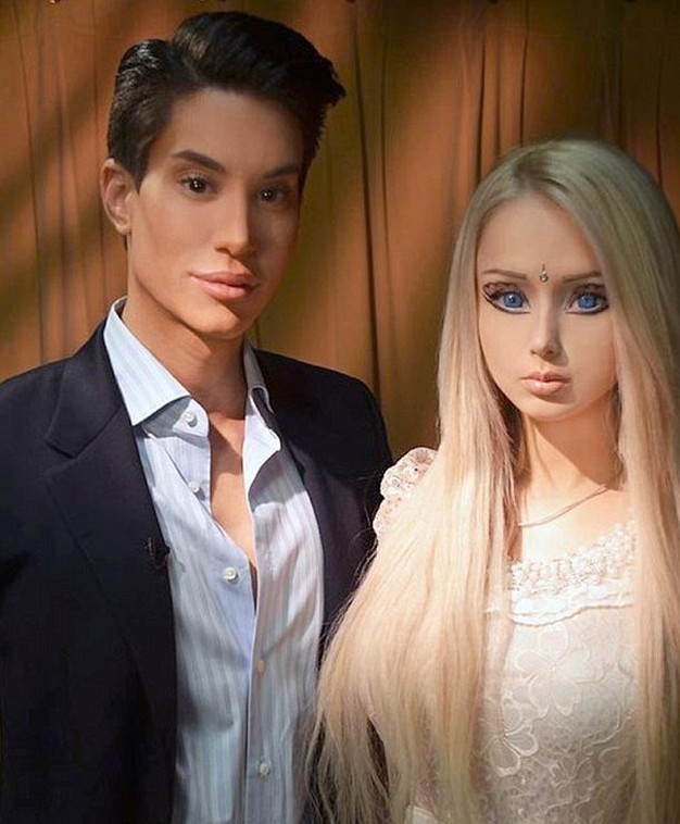 真人芭比整形前素顏照曝光 真人芭比整形前素顏照曝光