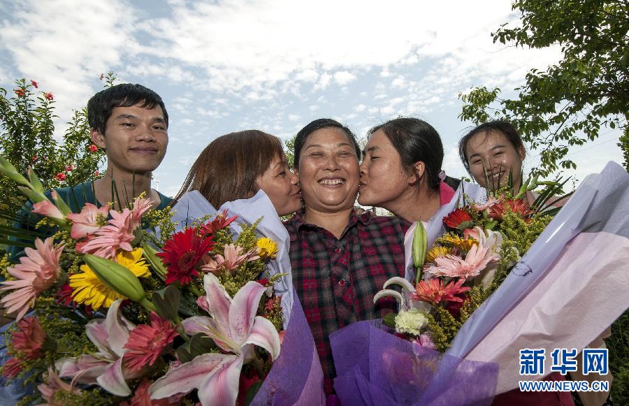 那些年，感動(dòng)過我們的母親