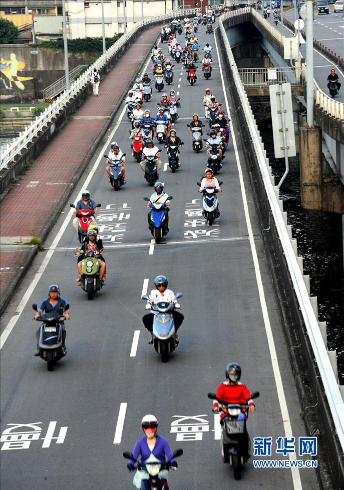 臺(tái)北“機(jī)車”掠影 臺(tái)北“機(jī)車”掠影