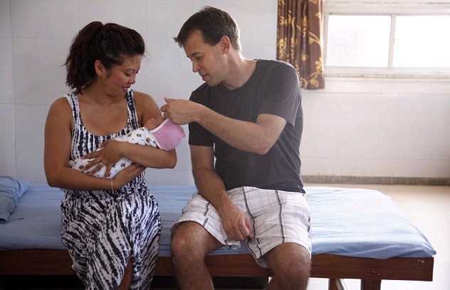 美國(guó)夫婦在印度的生子夢(mèng) 美國(guó)夫婦在印度的生子夢(mèng)