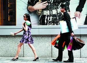 香港購物，普遍低于平日八折