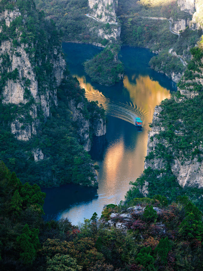 青龍峽、峰林峽景區(qū)推出女性免票月優(yōu)惠活動