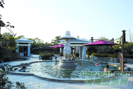 花都溫泉，從天空下走到房間里