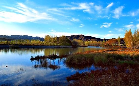 身未動(dòng)心已遠(yuǎn) 國內(nèi)最美的八大騎行天堂