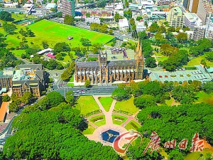 　　悉尼海德公園。