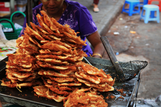 緬甸，繽紛的街邊平民小吃