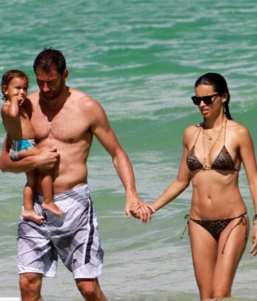 誰(shuí)能有幸約會(huì)天使？維秘超模們的男星后宮團(tuán)