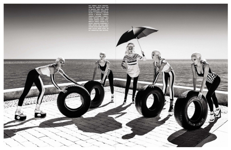 82歲時尚女魔頭領(lǐng)銜 名模健身體操大片