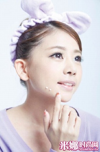 粗鹽進行角質(zhì)護理 粗鹽進行角質(zhì)護理