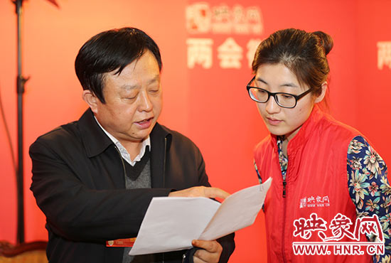 全國(guó)人大代表喬彬接受映象網(wǎng)采訪。