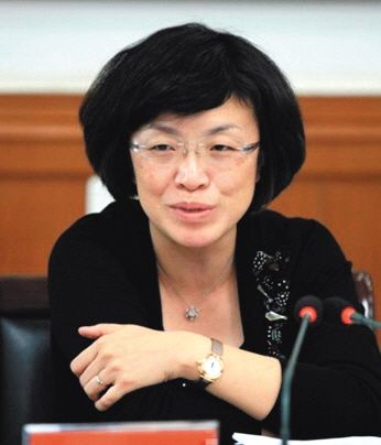 楊曉波 高平市原市長 4月30日涉嫌嚴(yán)重違紀(jì)接受調(diào)查；11月26日被雙開，移送司法機(jī)關(guān)