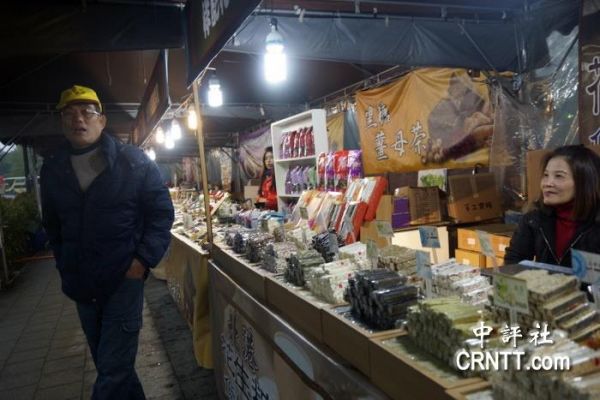 業(yè)者感嘆，游覽車(chē)數(shù)量或許沒(méi)有變少，但實(shí)際陸客人數(shù)減少。