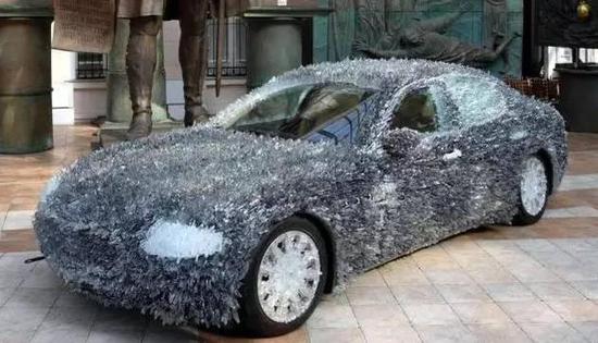 驚！車主用玻璃渣改裝瑪莎拉蒂