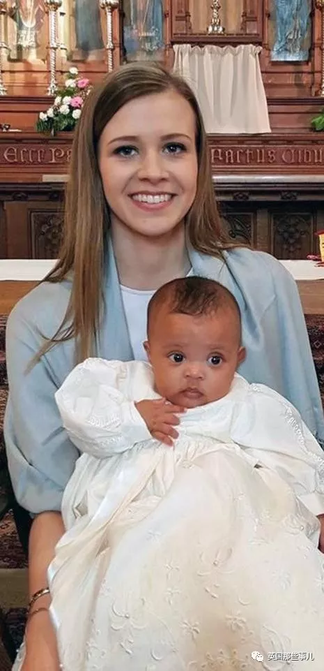 體型沒變生理期也正常 單身美女半夜忽然生了個(gè)娃 體型沒變生理期也正常 單身美女半夜忽然生了個(gè)娃