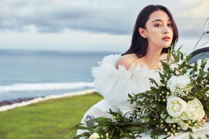 張馨予的婚紗成了淘寶爆款，知道價格后讓人大跌眼鏡！