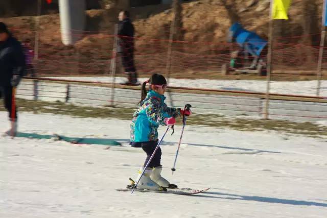 這幾個(gè)帥氣的姿勢(shì)，真的像專業(yè)級(jí)選手了呢