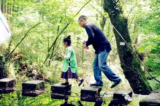 寶貝，爸爸會(huì)永遠(yuǎn)在你身后保護(hù)你