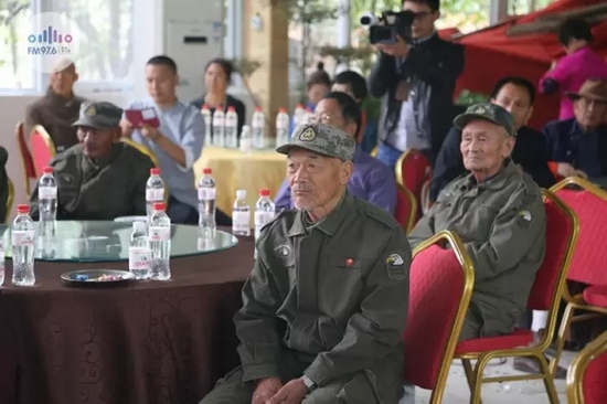 臺上展風采，臺下笑開懷