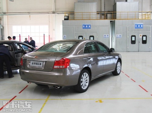 吉利帝豪EC8 吉利帝豪EC8