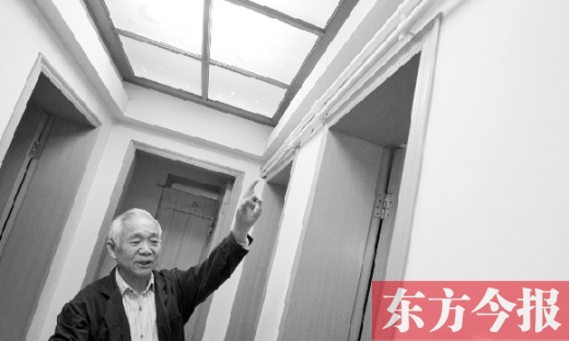 家住“湖光苑”的林老先生對改造施工不破壞裝修、注意細節(jié)很滿意